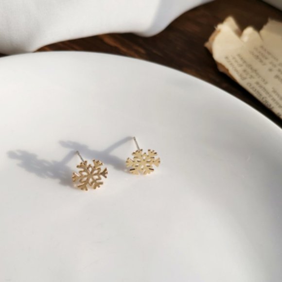 💙Snowflakes ❄️  Stud Earrings Gold&Silver - Picture 13 of 14
